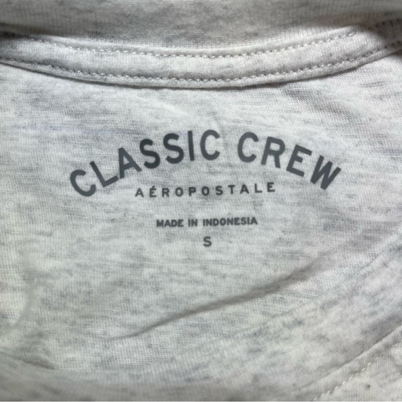 Aeropostale NYC Classic Crew T Shirt Womens Small Gray Embroidered - Picture 5 of 9